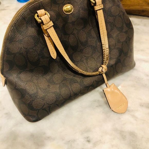 Authentic COACH purse, GUC - Picture 3 of 7